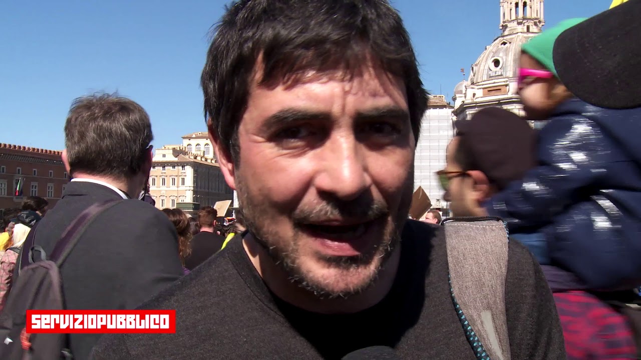 Nicola Fratoianni allo Sciopero per il Clima: &ldquo;La politica senza futuro non serve&rdquo;
