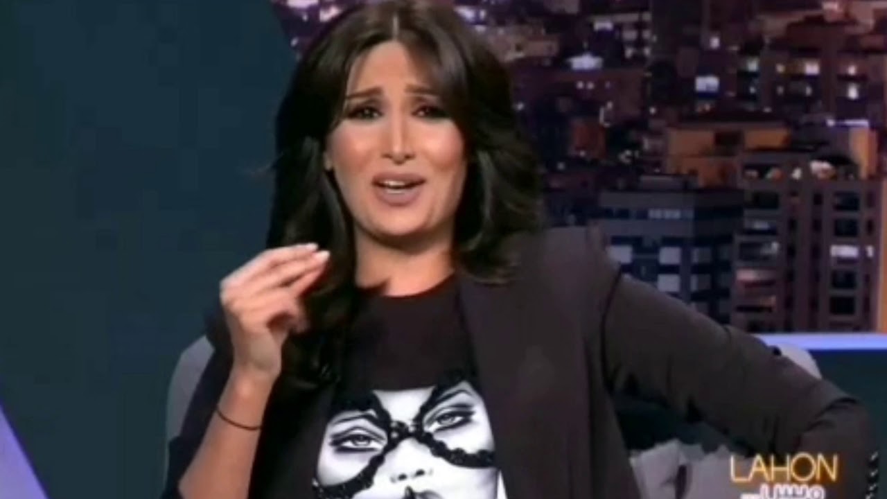 نهفات رويدا عطية 😂 ضحك وتقليد فنانين | Rouwaida Attieh Funny