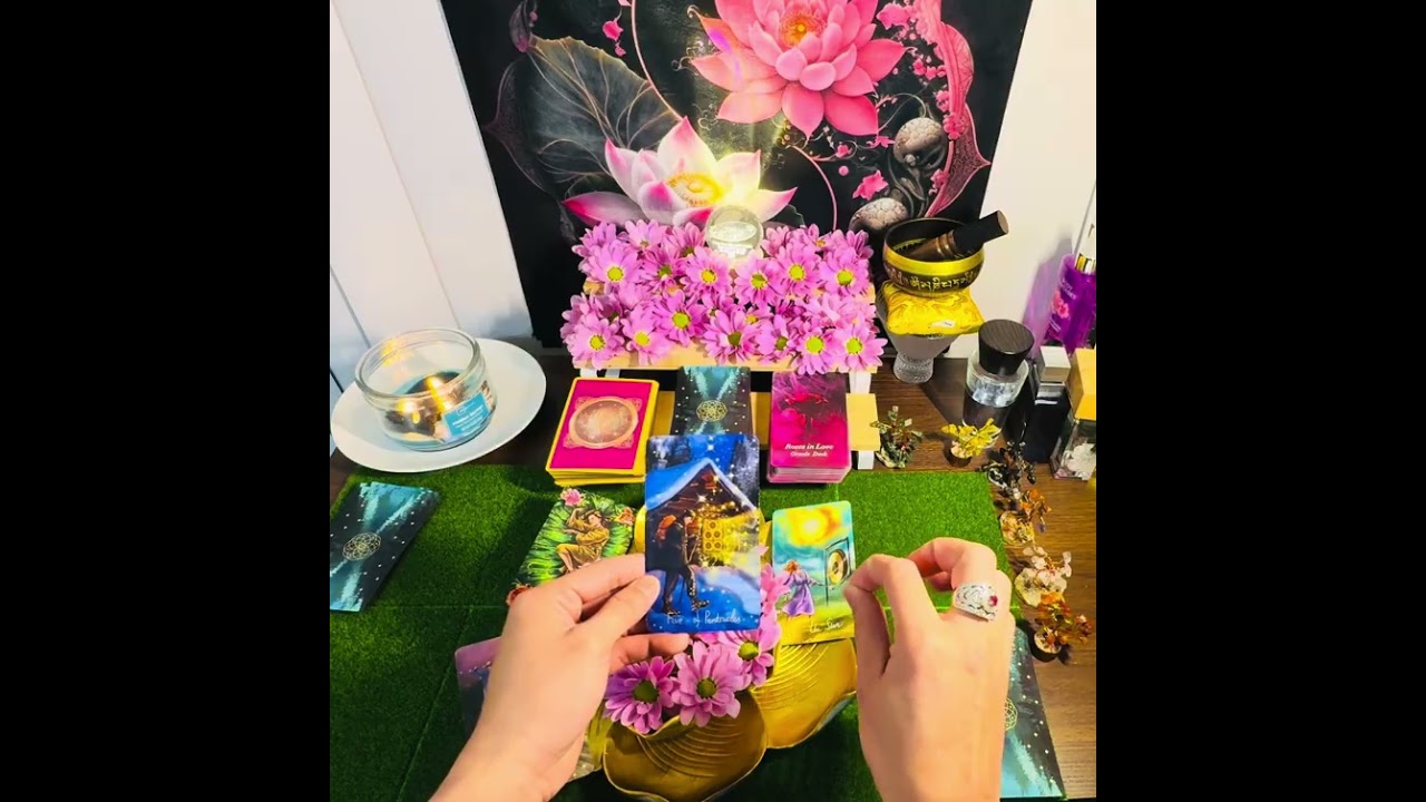 သူကိုယ့်ကို ဘာပြောချင်တာလဲ ဒီConnectionလေးကဘာတွေဖြစ်လာမလဲ♥️🍀♥️