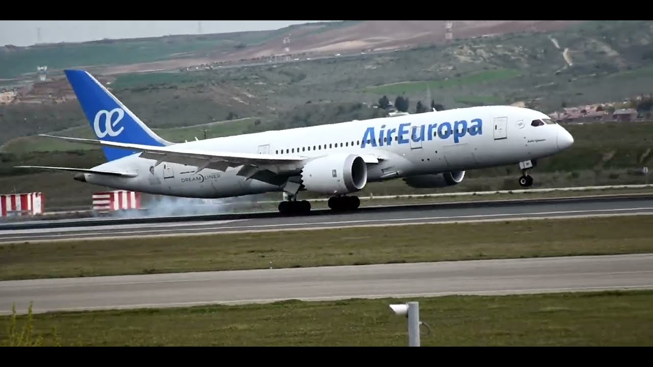 30 MINUTES SPOTTING AT BARAJAS AIRPORT (MAD/LEMD)