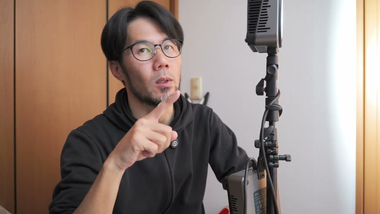 セパレート式の大光量LEDライト・ZHIYUN G200