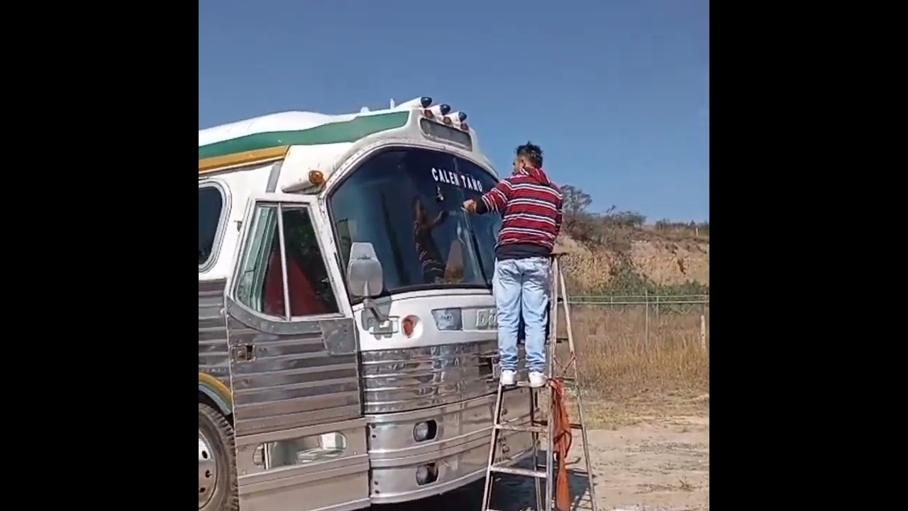 Autobús Dina melón de Autobuses de Occidente