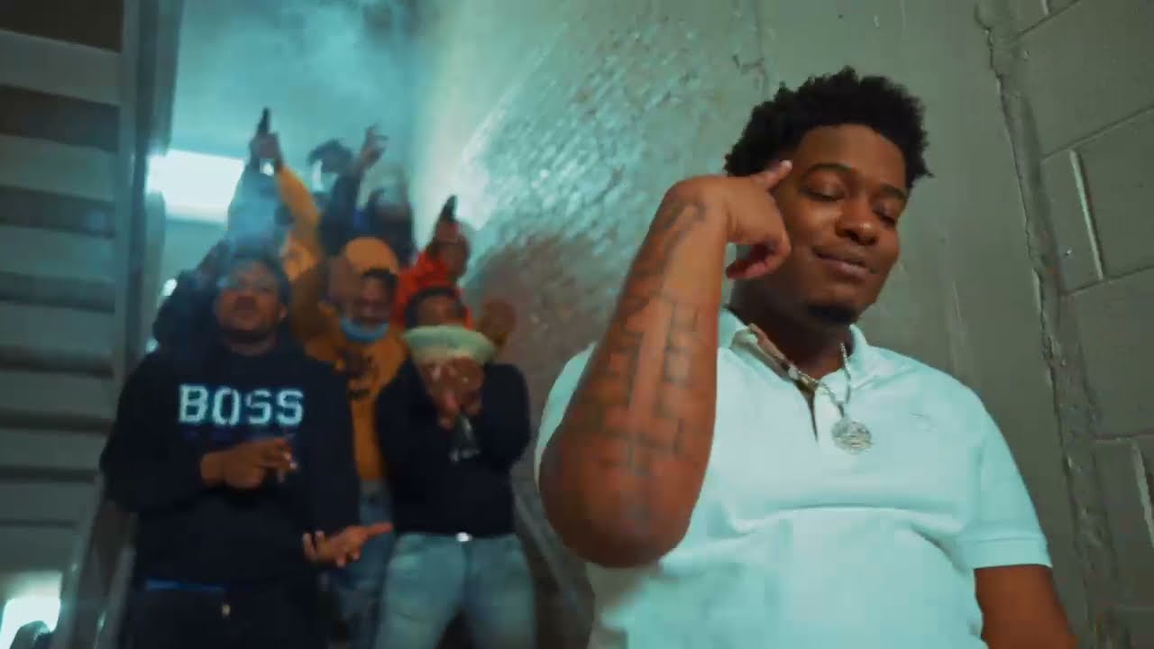 Phaylo - Snooze (Official Music Video)
