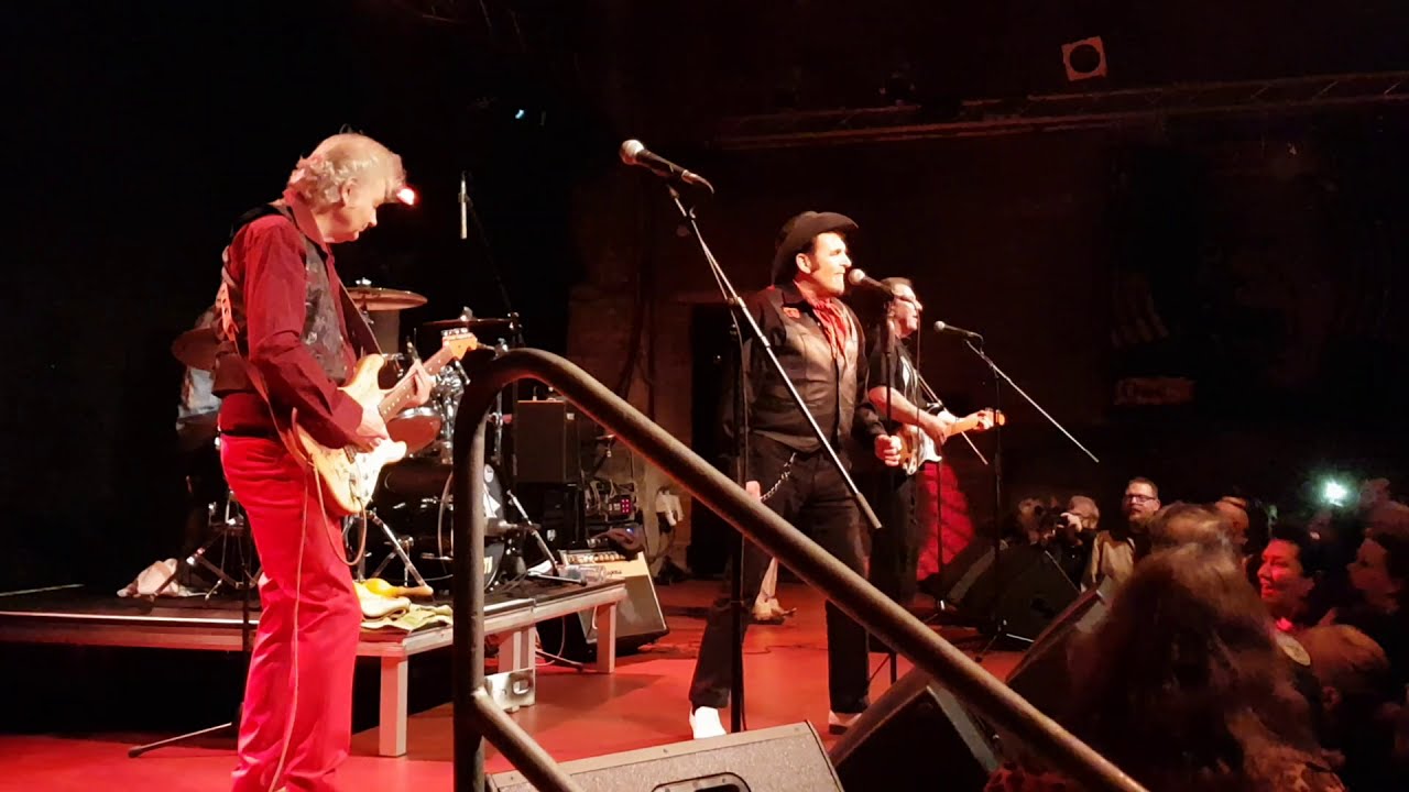 MATCHBOX feat. Graham Fenton - Tell Me How - live in Oberhausen 2019
