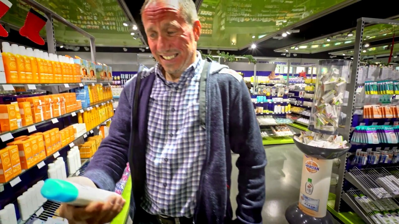 Deine Apotheke Mannequin Challenge