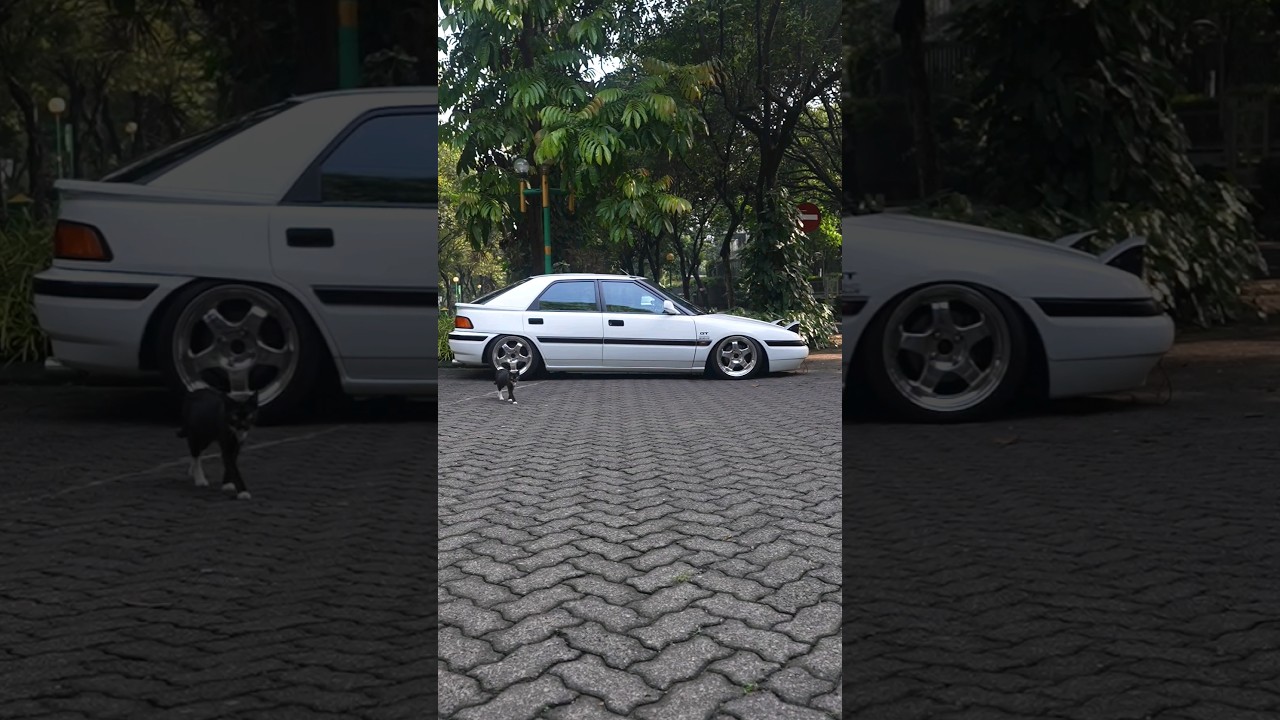 mobil tua di pasangin #Airsus. joss! #mazda #astina #mazdaastina #popupheadlights #classiccars