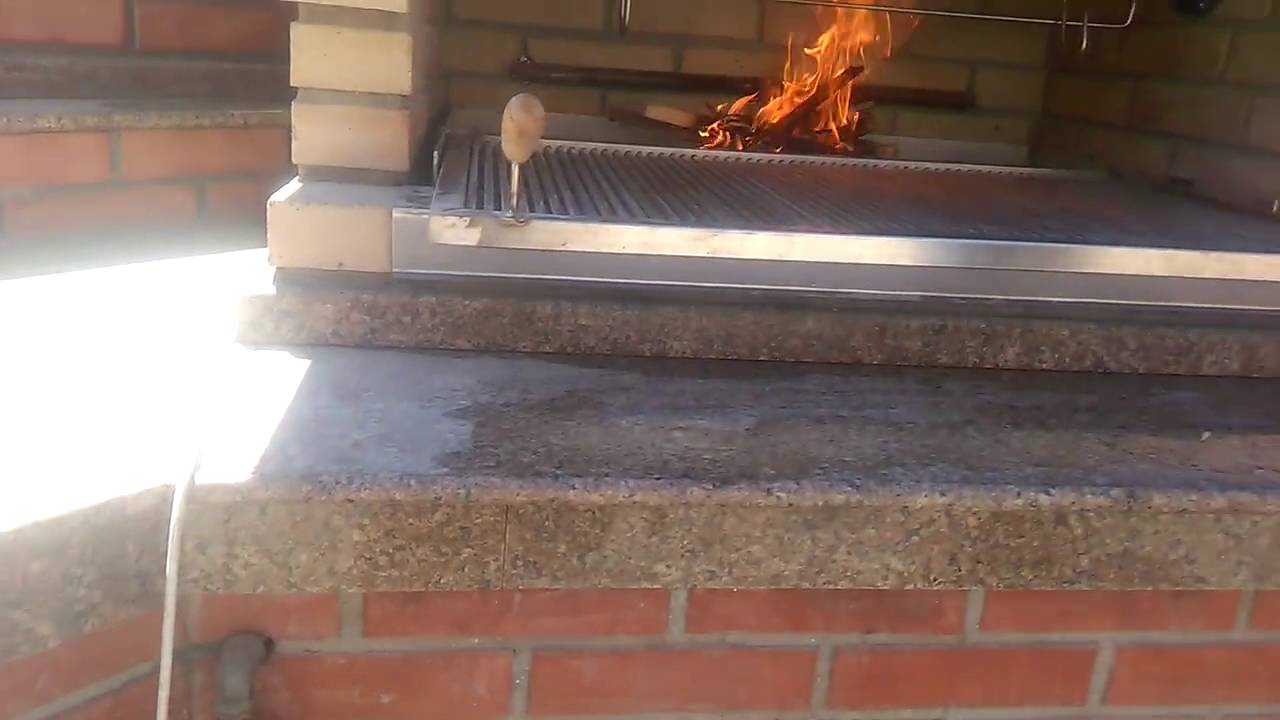 GRATAR DE GRADINA LA PETROSANI - PROBE DE FOC
