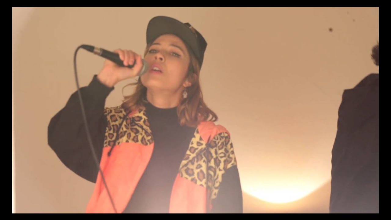 Chela - Jamelia (Caribou Cover Live)