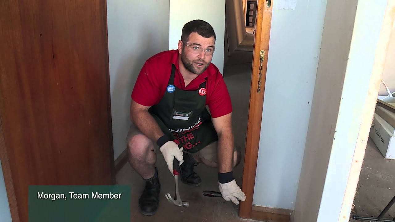 How To Remove A Stuck Nail - DIY At Bunnings
