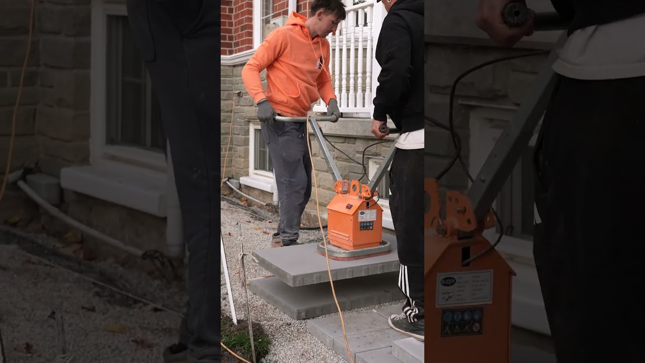 BSM200 &ndash; Vacuum Stone Lifter in Action Home Services