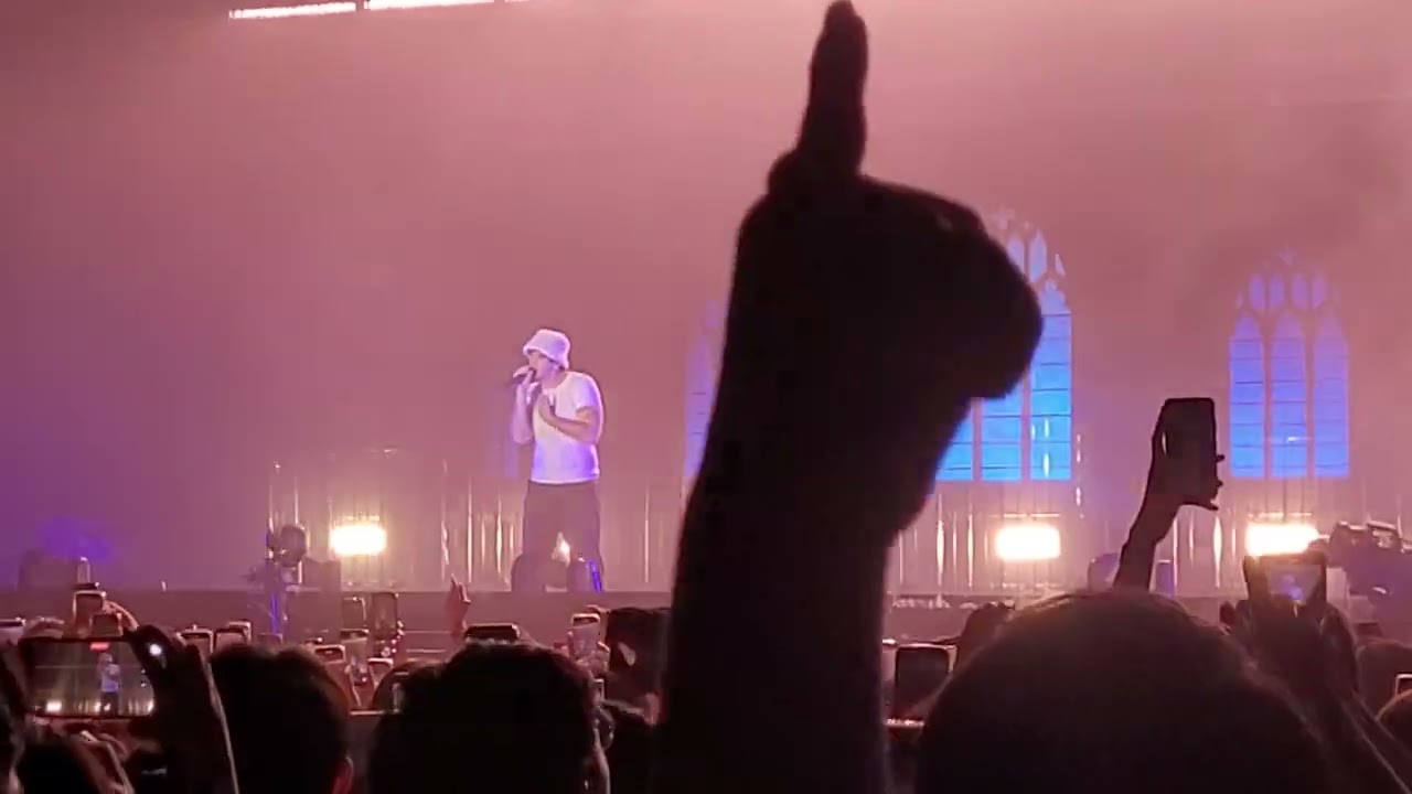 Lauv 《Fuck, I'm lonely》live @ The between albums tour in Hong Kong 23AUG2023