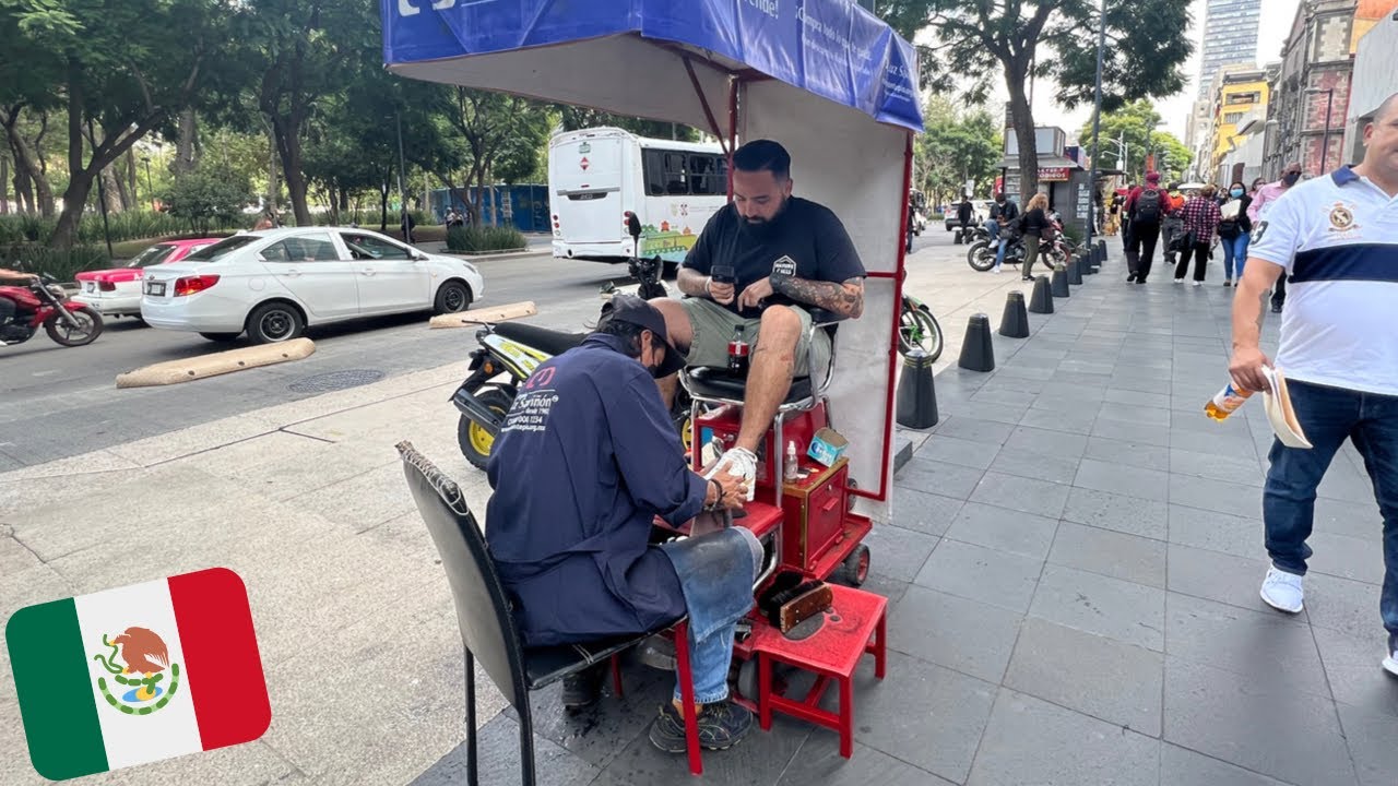 El Señor Javier me limpió mis zapatos en CDMX por solo 2 dólares 🇲🇽
