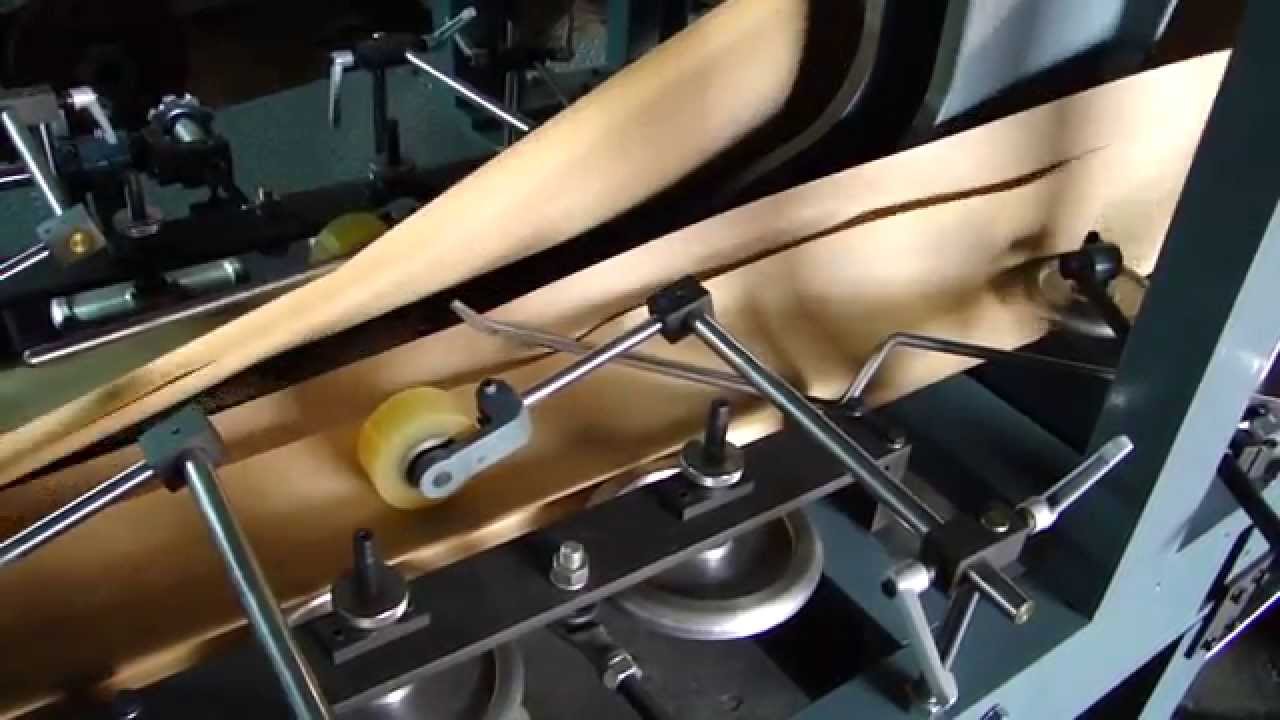 PP-Paper Bag Tubing and Cutting Line水泥袋製袋機(SC-15MP)