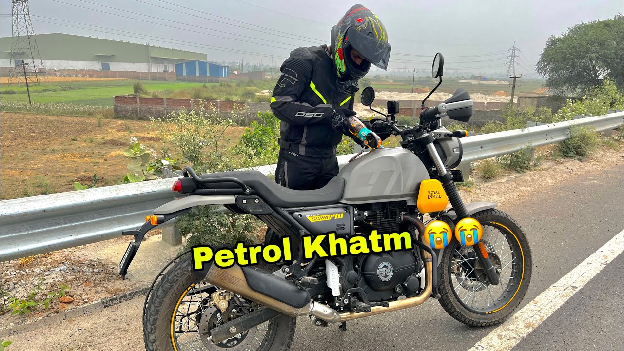 Highway pe hui Petrol Khatam 😭 | ROYAL ENFIELD SCRAM 411 | Mileage TEST & Ride Review ✅