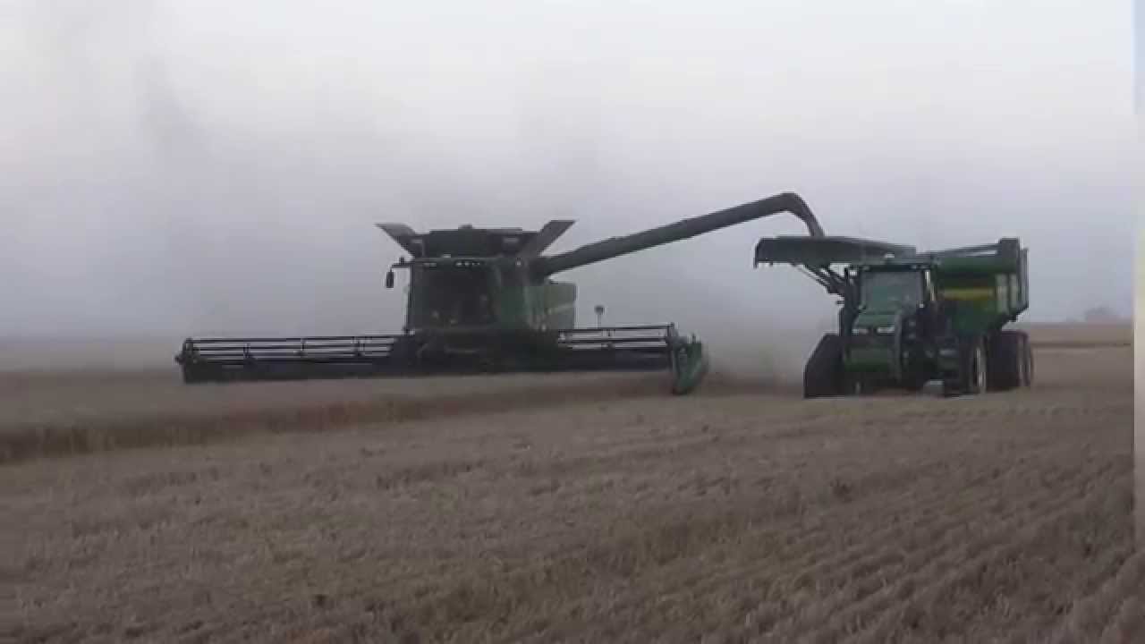 Tramline Top! Grain King Chaser Bin with NEW TRAMLINE TOP.
