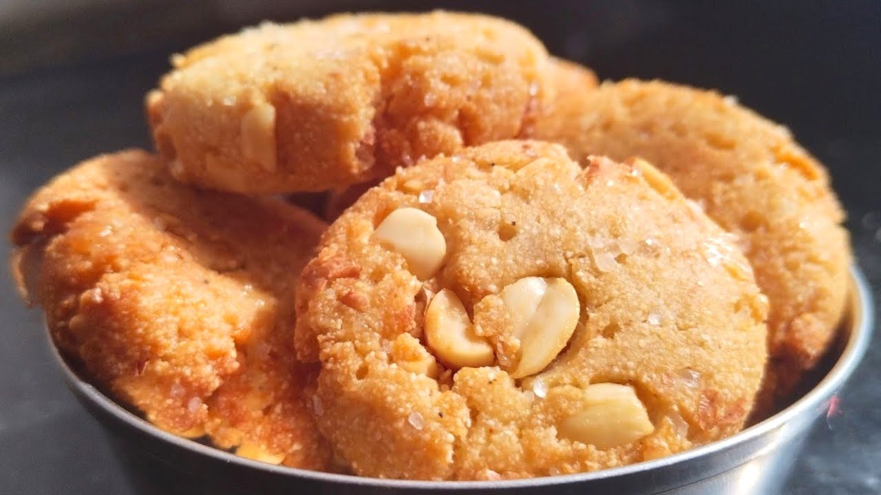 দুধে সুজি গুলে বানান আর মাসজুরে খান আপনার অনেক টাকা বেচে যাবে || sujir biscuit 