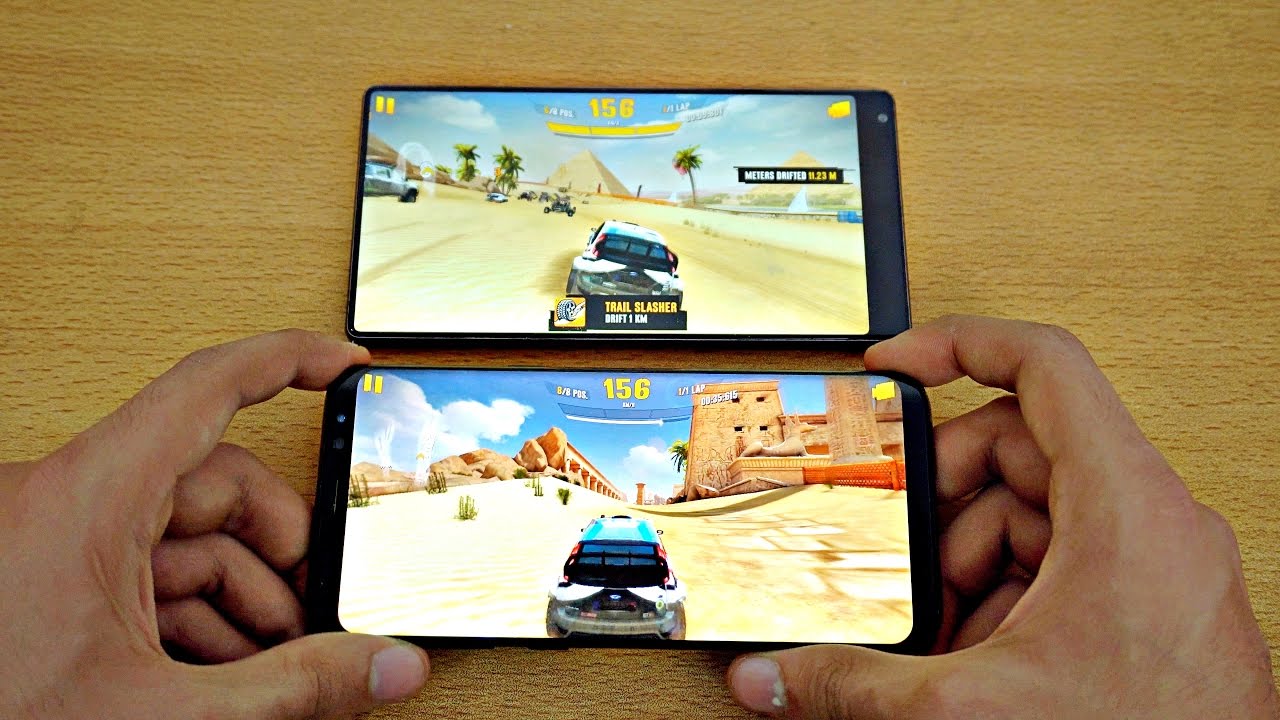 Samsung Galaxy S8 Plus vs Xiaomi MI MIX - Gaming Comparison! (4K)