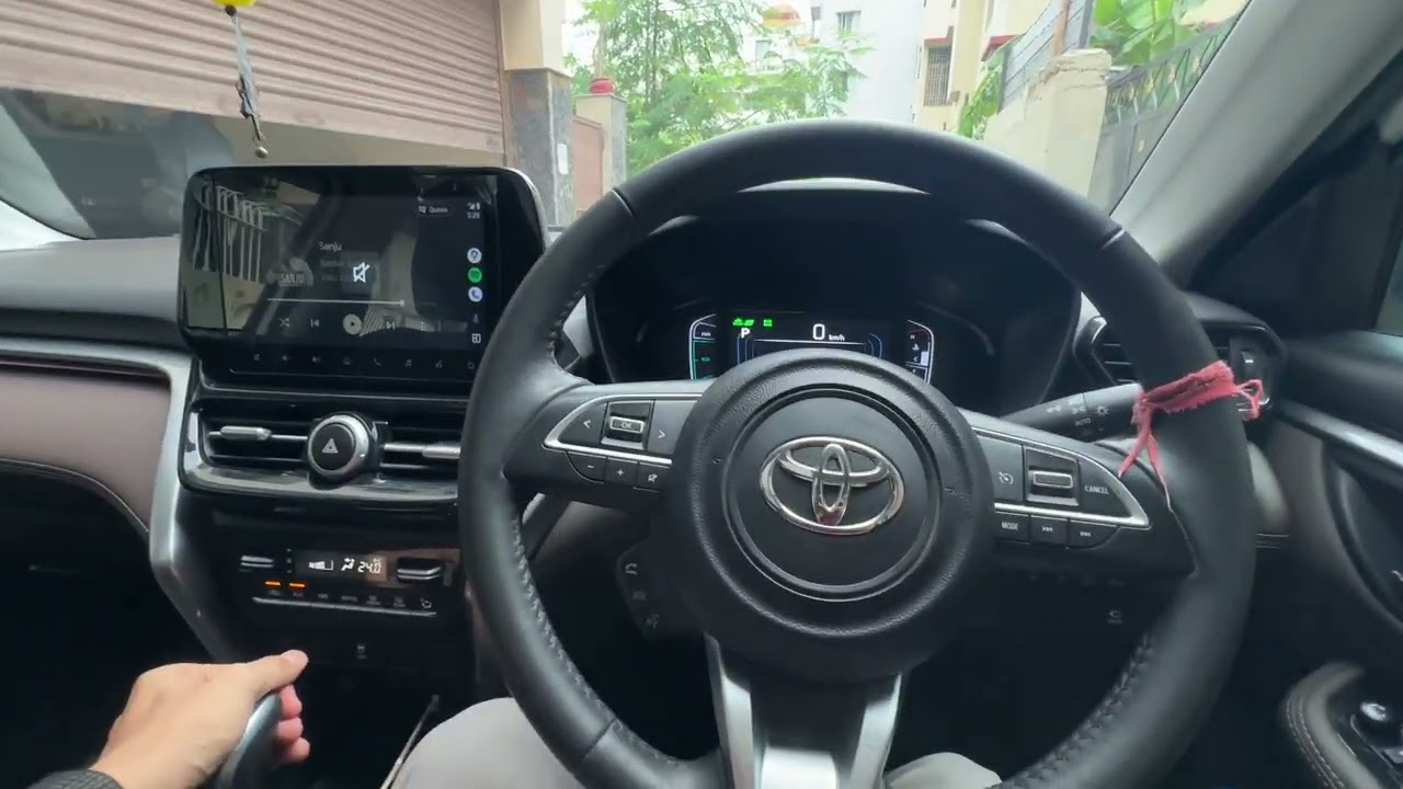 Gaari leke Bhaag Gaya main | Laksh Babbua. #toyotahyryder #patnavlogs #patnamarinedrive #bihar