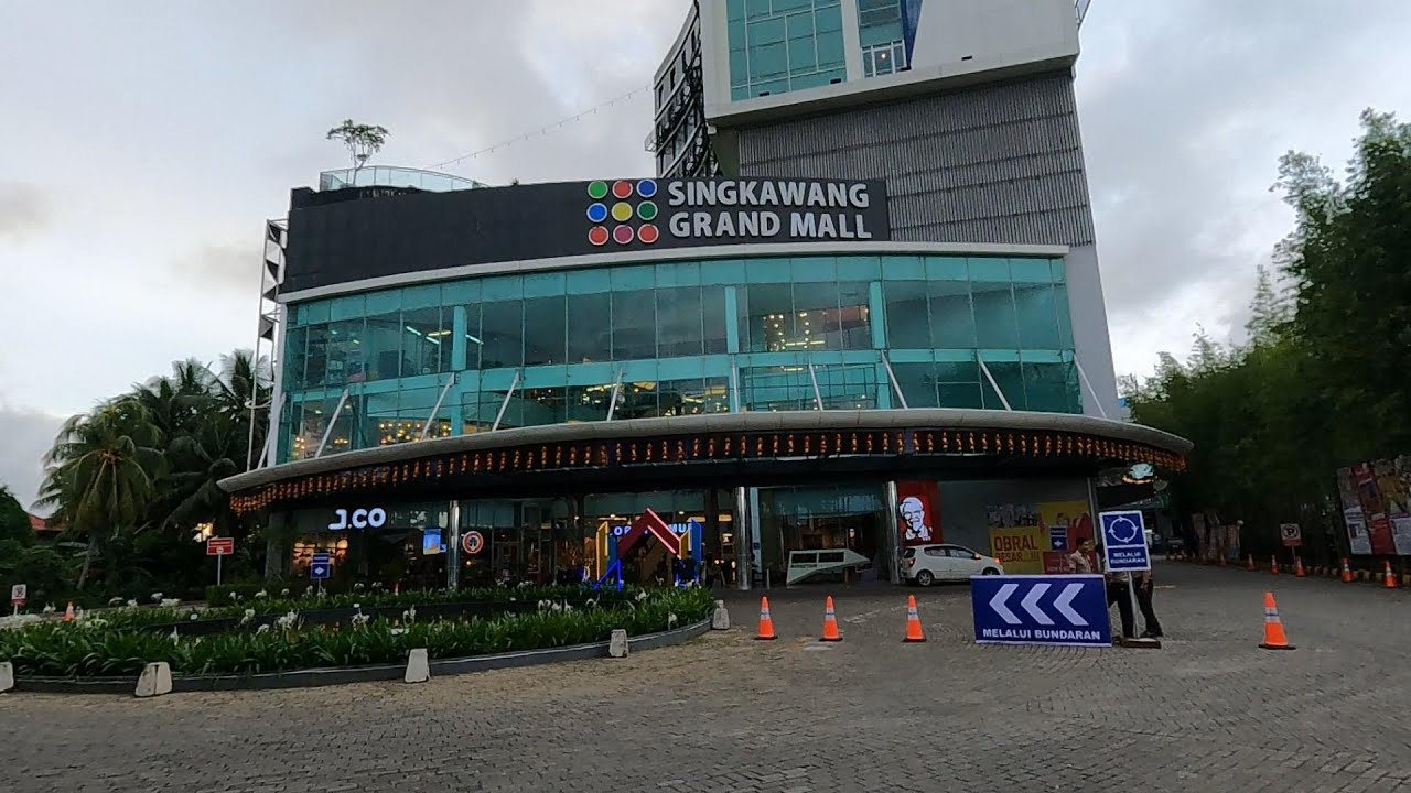 Jalan - Jalan Ke Singkawang Grand Mall (Kalimantan Barat)