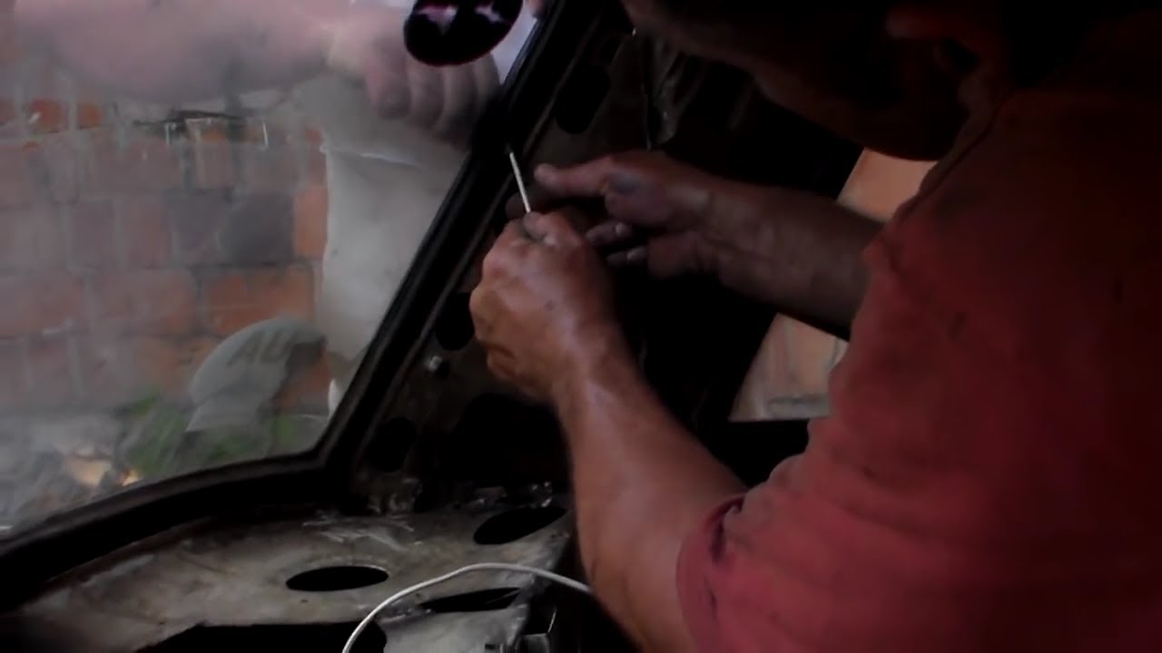 Установка заднего или лобового стекла ваз классика .