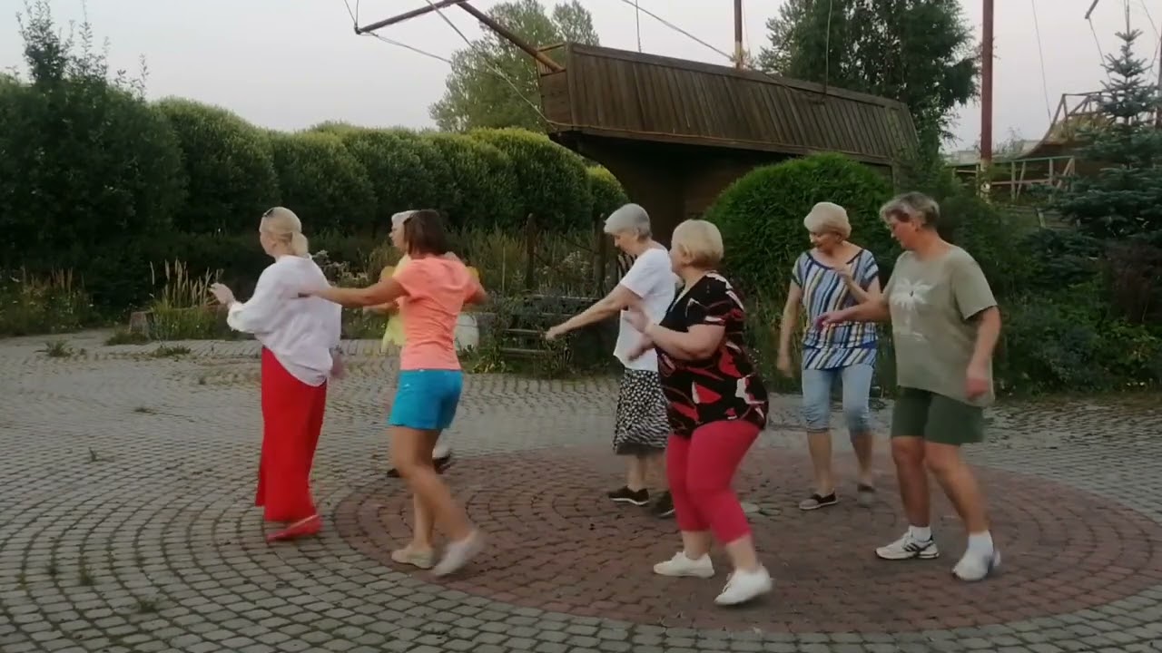 Honky Tonk Twist, Клуб 
