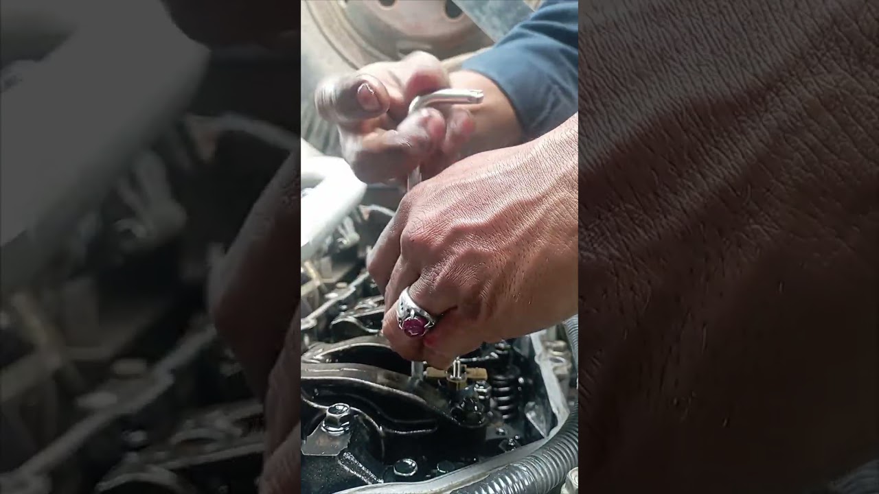 Pemasang Injectir Common Rail Isuzu NMR 81 