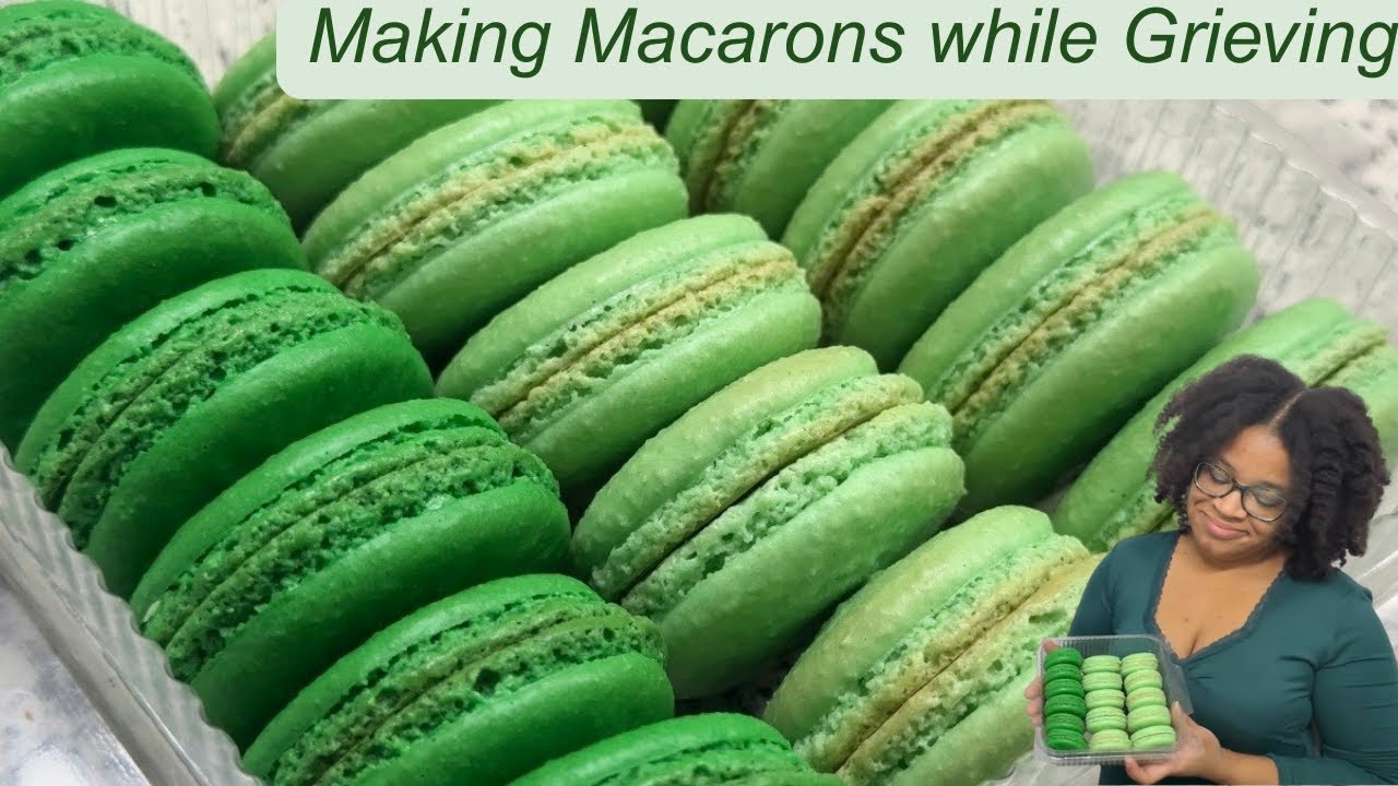 Готовлю макароны, переживая горе *уход из жизни моей матери*. Разговариваю и пеку.