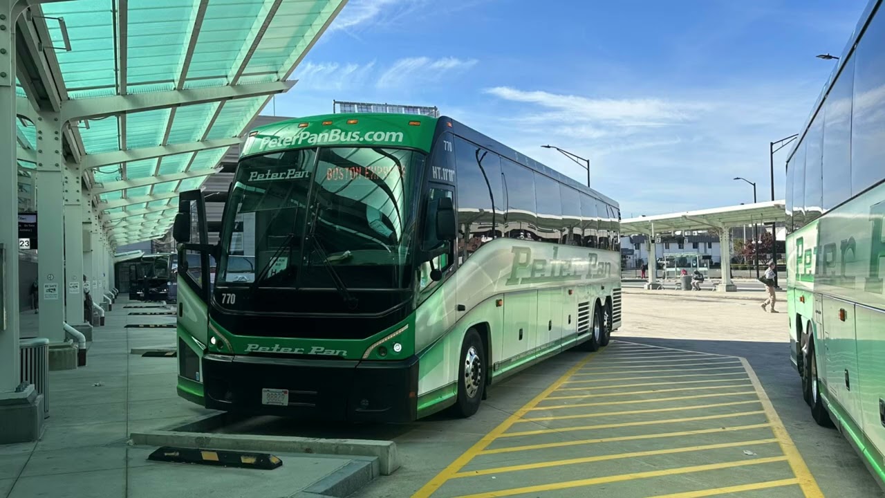 Audio recording Peter Pan 2013 Motor Coach Industries J4500 