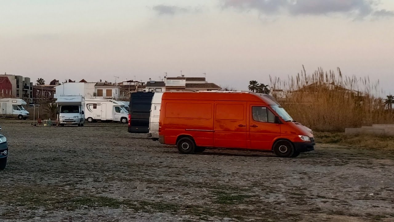 Vivir en furgoneta todo el año en España 2023  Los 365 días del año🌄🌸💕❤️☺️