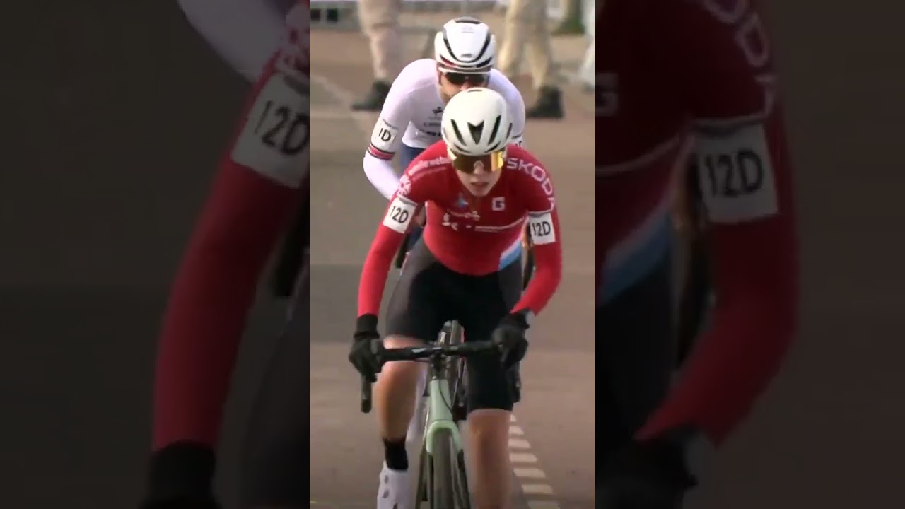 😆🤪 The Mixed Team Relay in Cyclocross World Championships is one of the most unique formats!