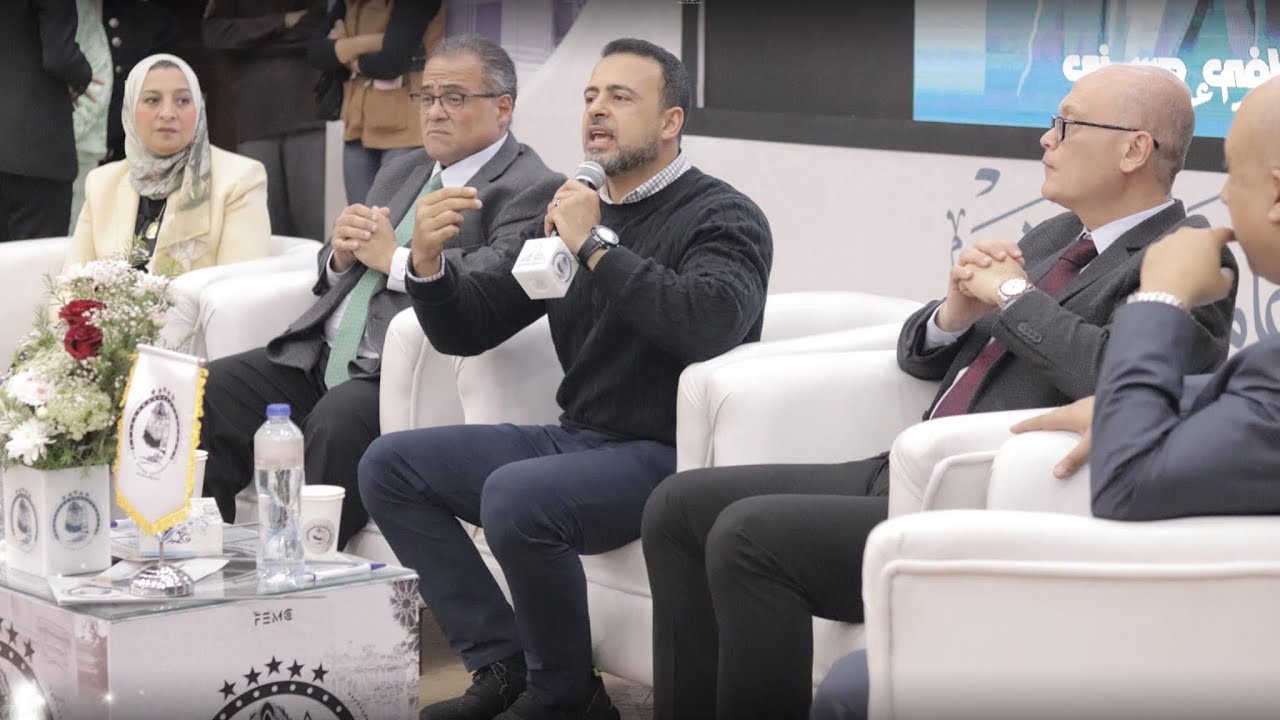 ندوه مصطفي حسني في جامعه عين شمس (ازي تكون انسان زياده في رمضان)
