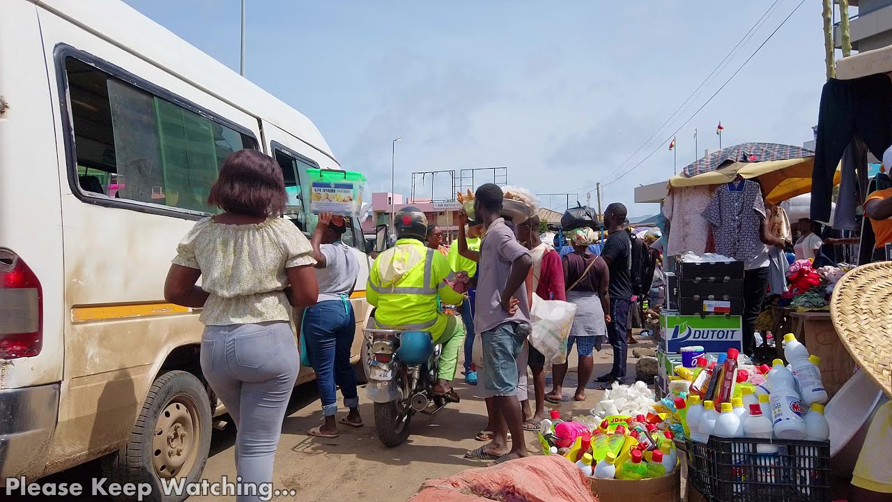 4K BUSY AFRICA STREETS (NO WALKING) GHANA ACCRA