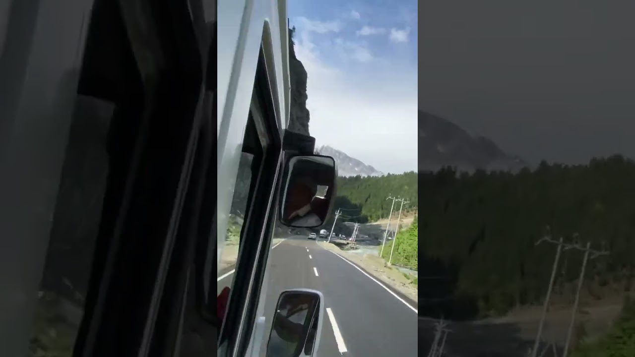 Vo Kehte h Na Travelling Karna Ek Nasha h🥰💫#trending #kashmir #youtubeshorts #views #mountains #yt