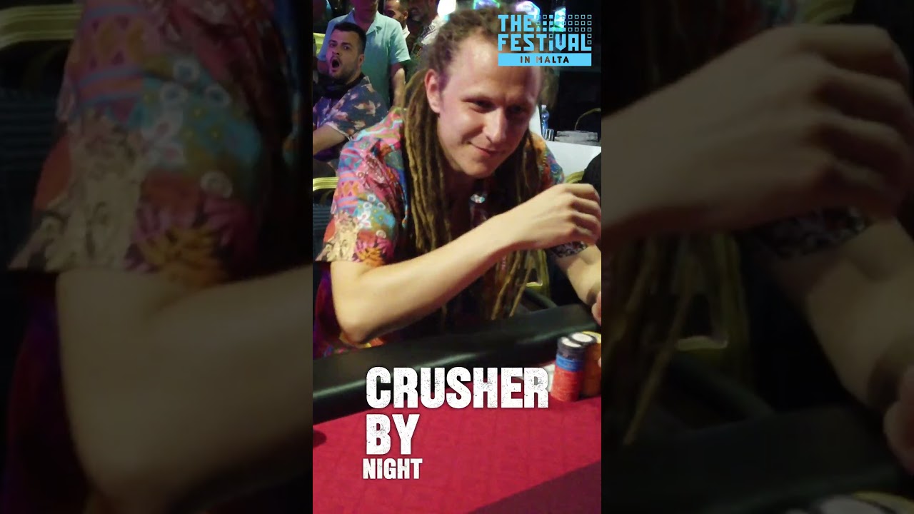 The man behind the amazing photos smashing poker! 