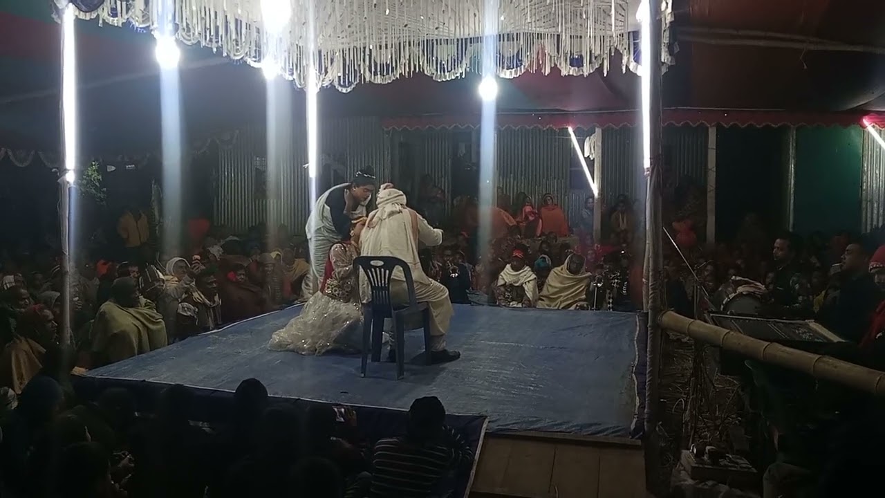 বাদশাহ বাড়ির মোল্লা গফুর ভাই প্রিয়তমা সাজঘর পরিচালনায় মোঃ আরিফ হোসেন মোবাইল 01732601035