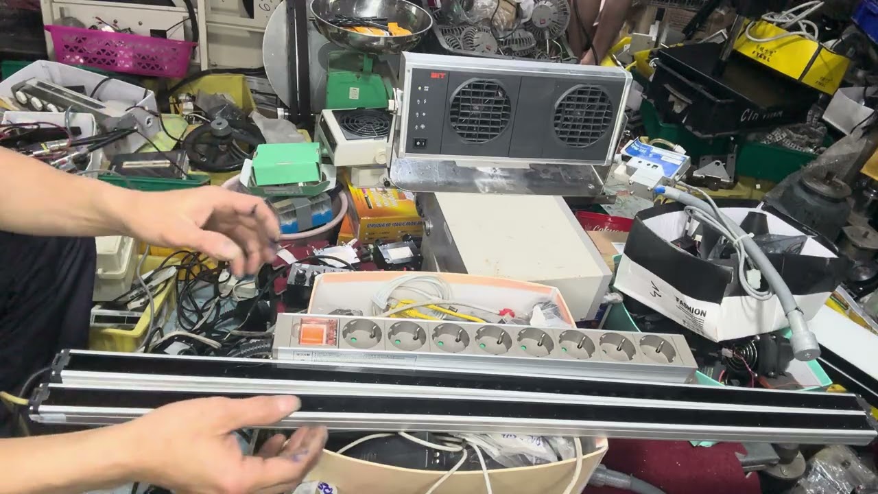 0983599589 jalo - toàn hàng mới vip ổ cắm nhôm, tay súng phóng ion,led , attomat chống giat,nguồn 