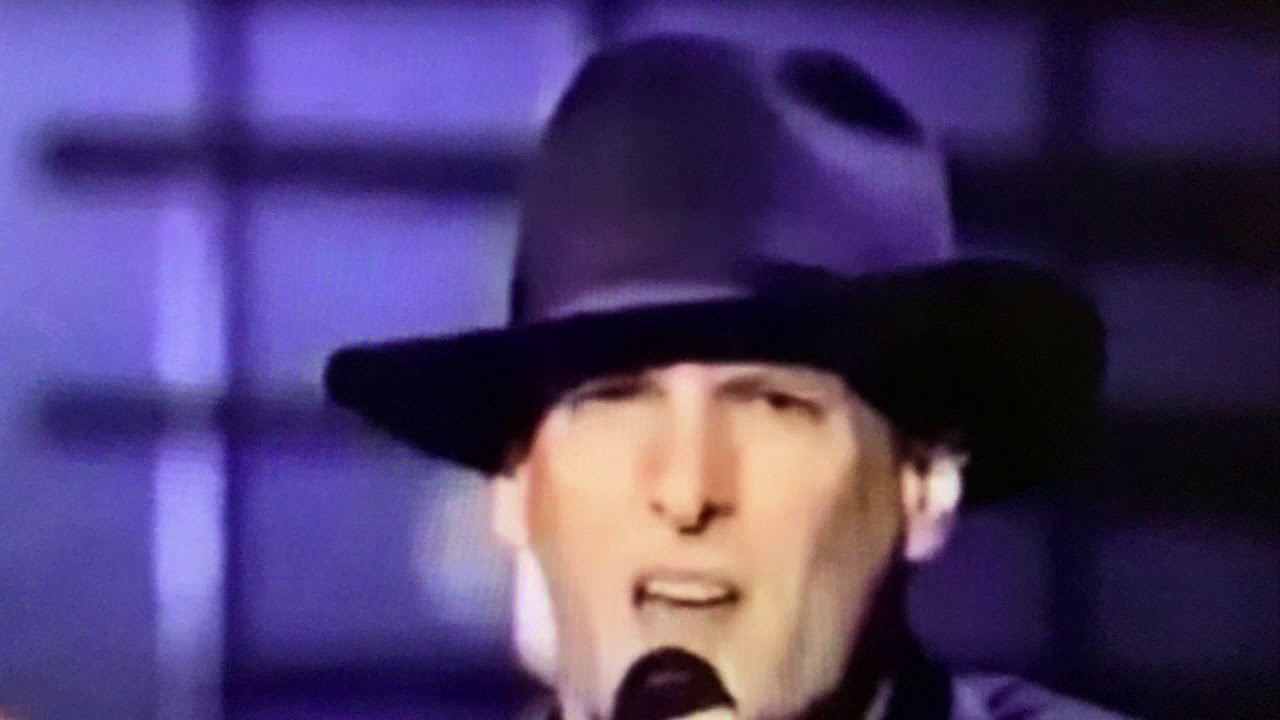Bolton's Vault: Michael Bolton with Carl Perkins - Jailhouse Rock