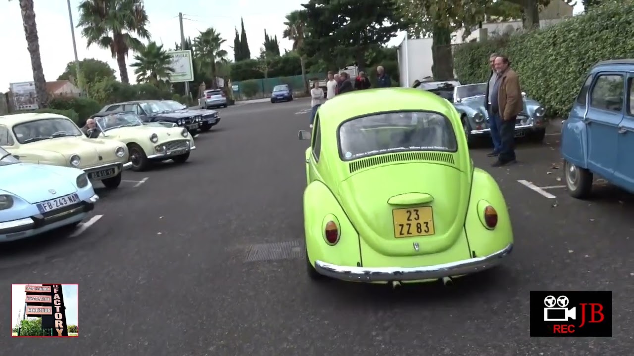 VOITURES ANCIENNES PANHARD 24CT..RENAULT DAUPHINE..CITROEN DS..TRIUMPH
