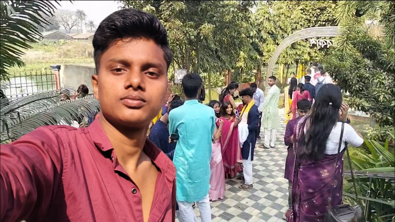 সরস্বতী পুজোর দিন অবকাশ পার্কে গিয়ে