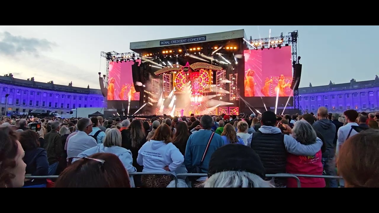 Robbie Williams better man tour 2025 New York New York in Bath