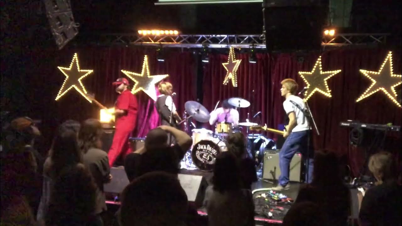 swapmeet live set @ SILO