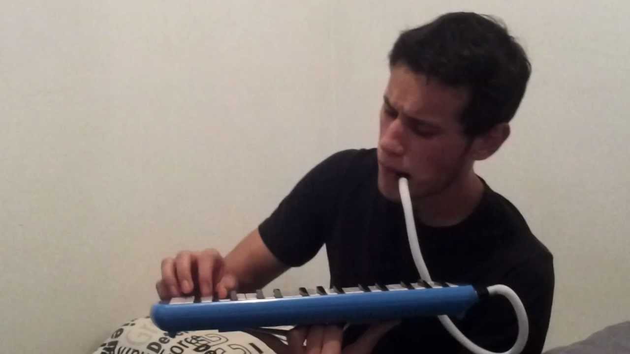 Frey e seu novo instrumento musical