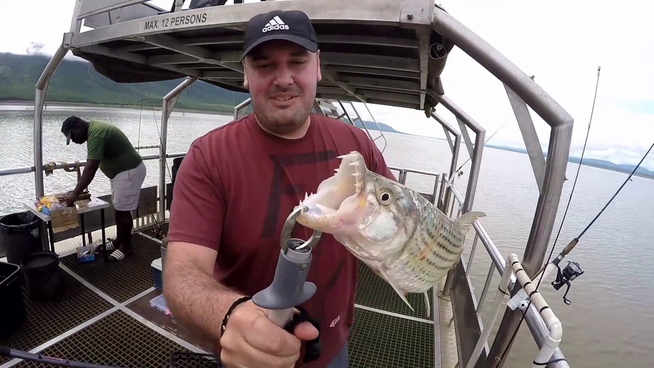 TIGER FISHING TRIP. Day 3 - Fishing with a Twist