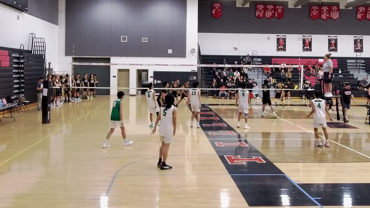 Second set vs. Santa Fe