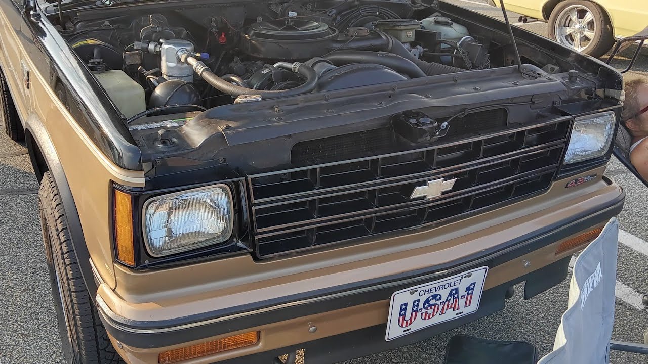 1989 Chevrolet S10 Blazer Silverado trim level