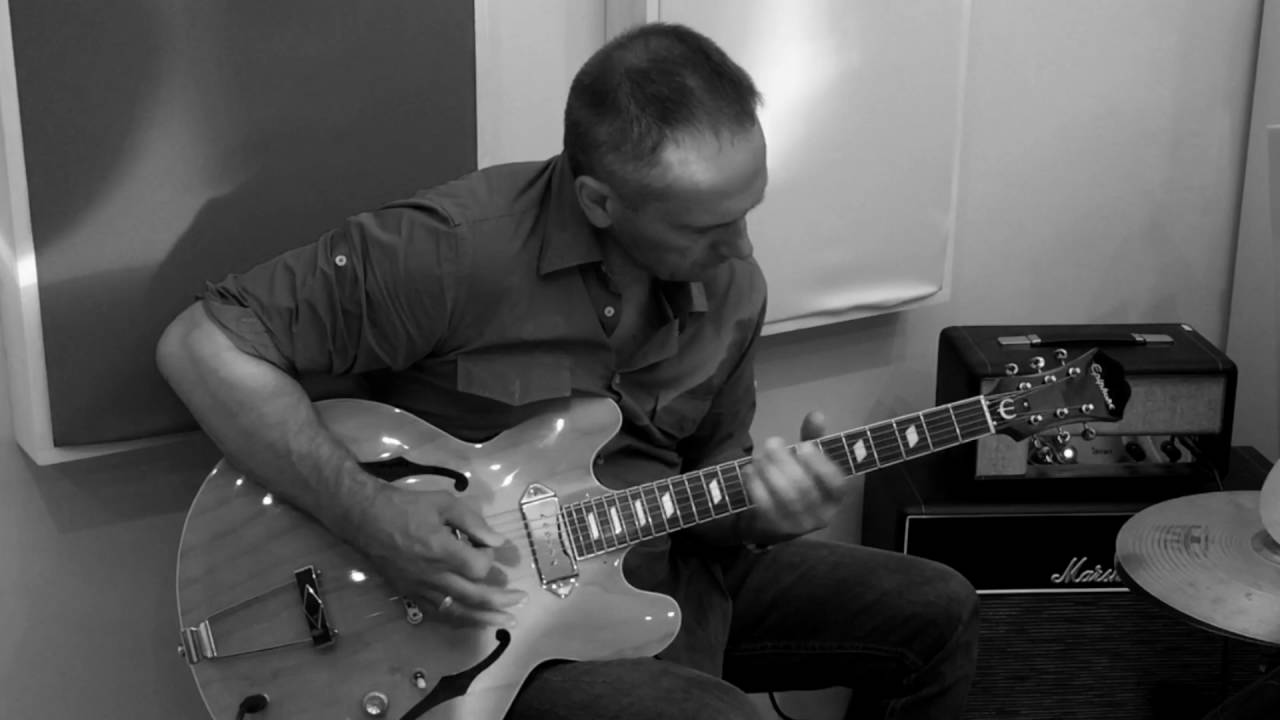 Epiphone Casino Blues