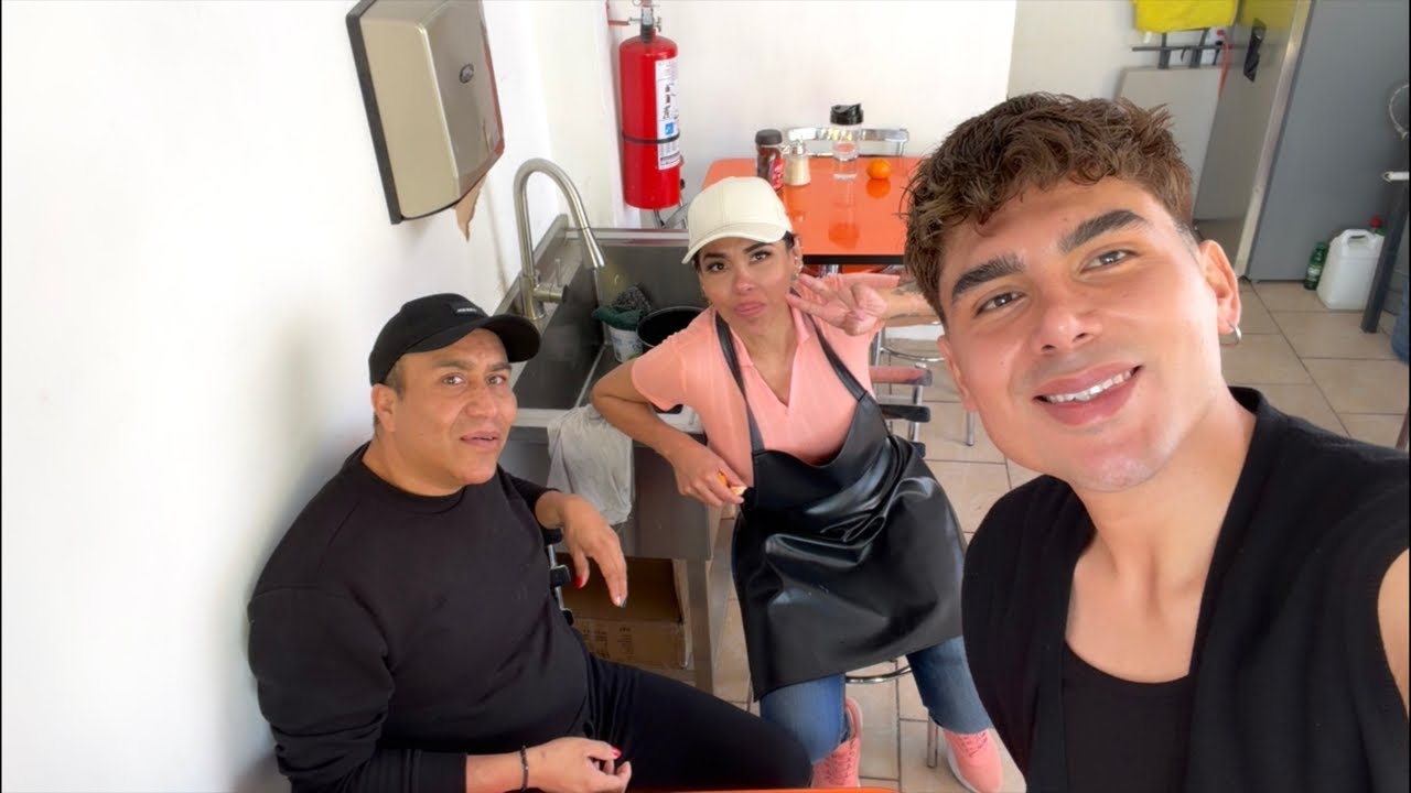 En los tacos más famosos con Pao rojas y burgos