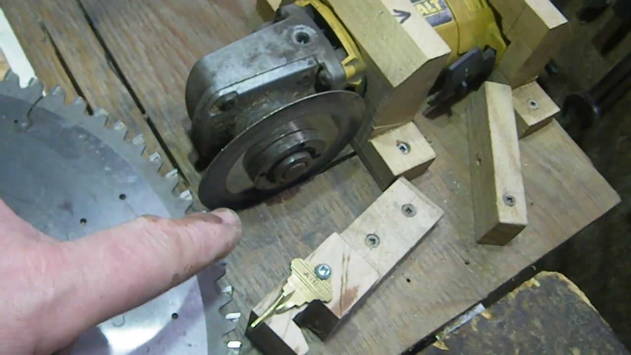 How to  easily sharpen carbide tipped saw blades for under $5