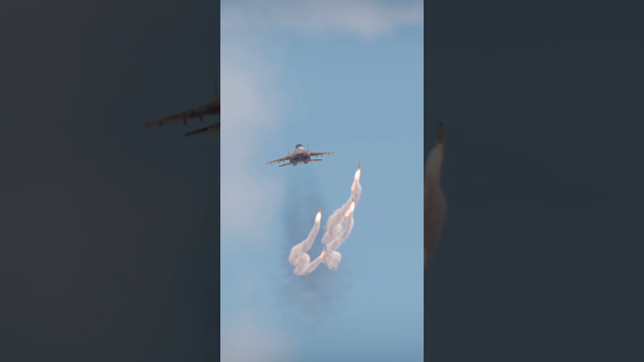 Su-34 Multiple Missile Strikes Ground Convoy