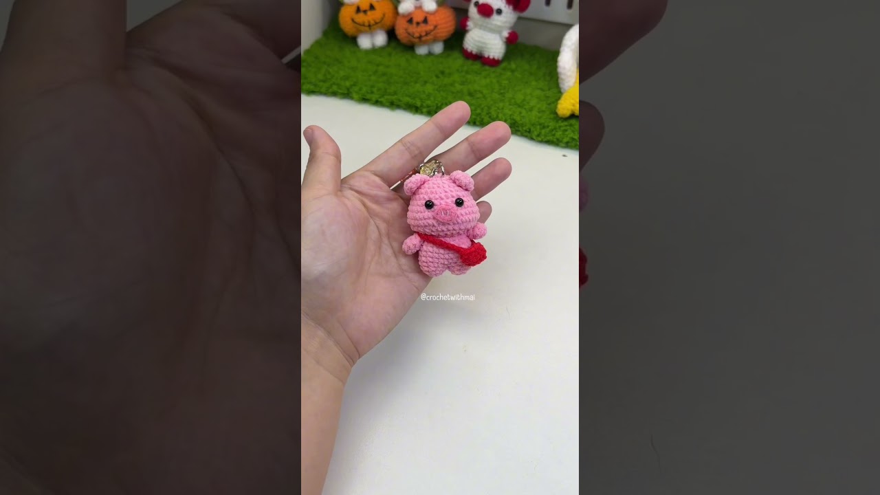Crochet Pig 🐽 #crochet #crochetfreepattern #cute